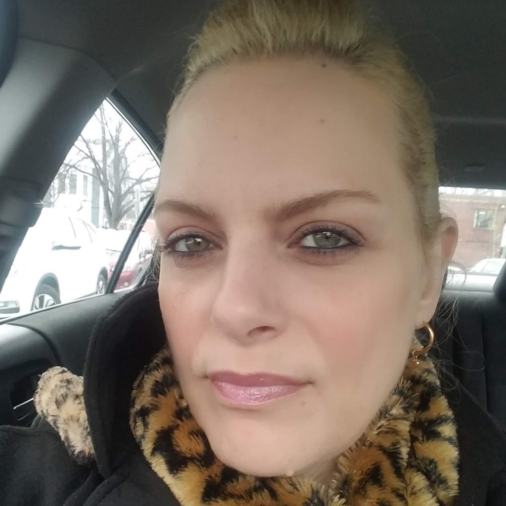 Meet your Posher, Jeana